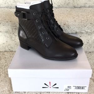 NWT Isaac Mizrahi Live! Ankle boots. Size 6.5M